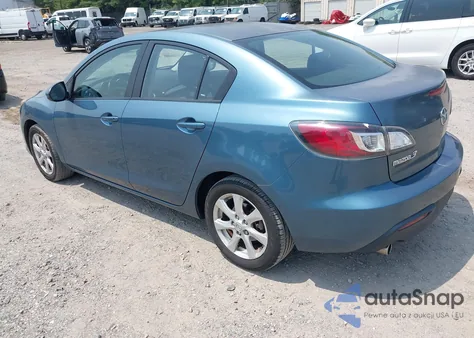 2010 Mazda Mazda3 I Touring из США, поврежденный, VIN JM1BL1SG8A1176838
